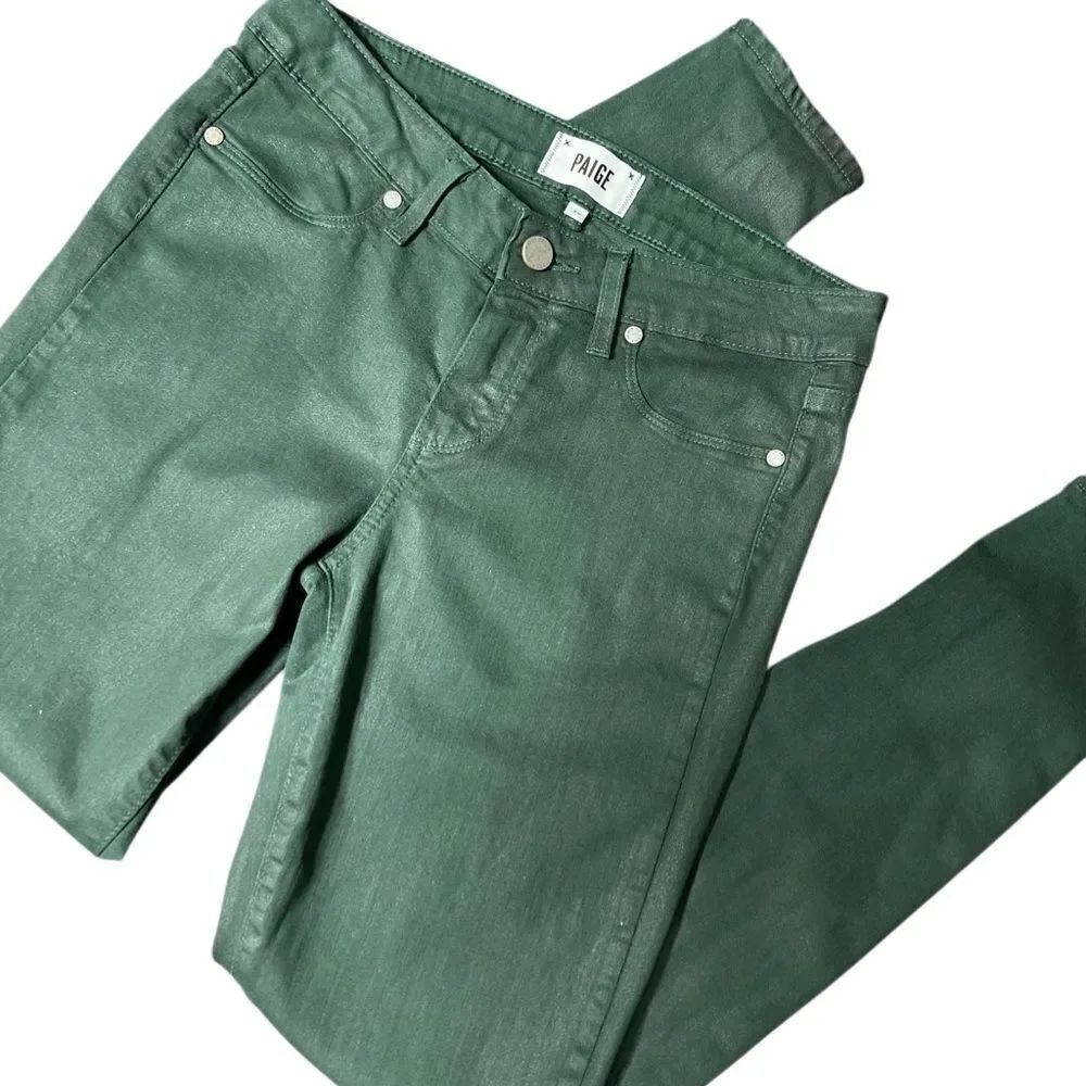 Paige Verdugo Ankle Skinny Jeans in a silk forest green Size 29